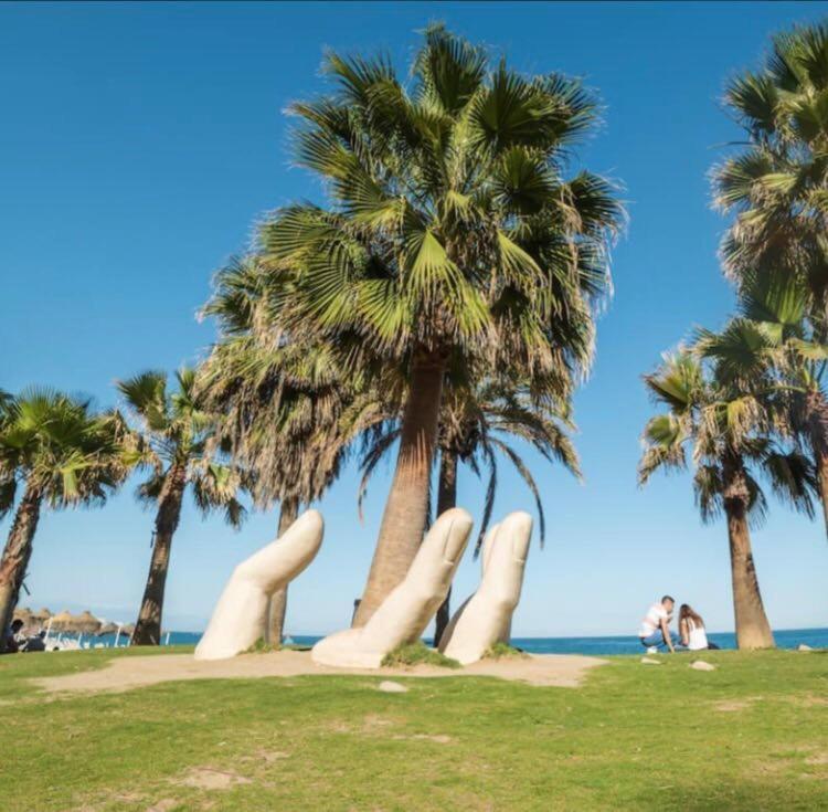 פואנגירולה Calle Cuesta Apartment - Near Beach מראה חיצוני תמונה