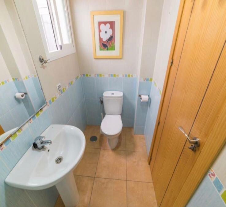 פואנגירולה Calle Cuesta Apartment - Near Beach מראה חיצוני תמונה